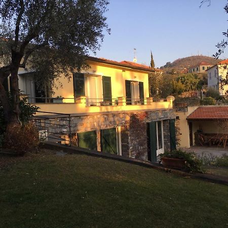 La Casa Di Fedra Βίλα Imperia Εξωτερικό φωτογραφία