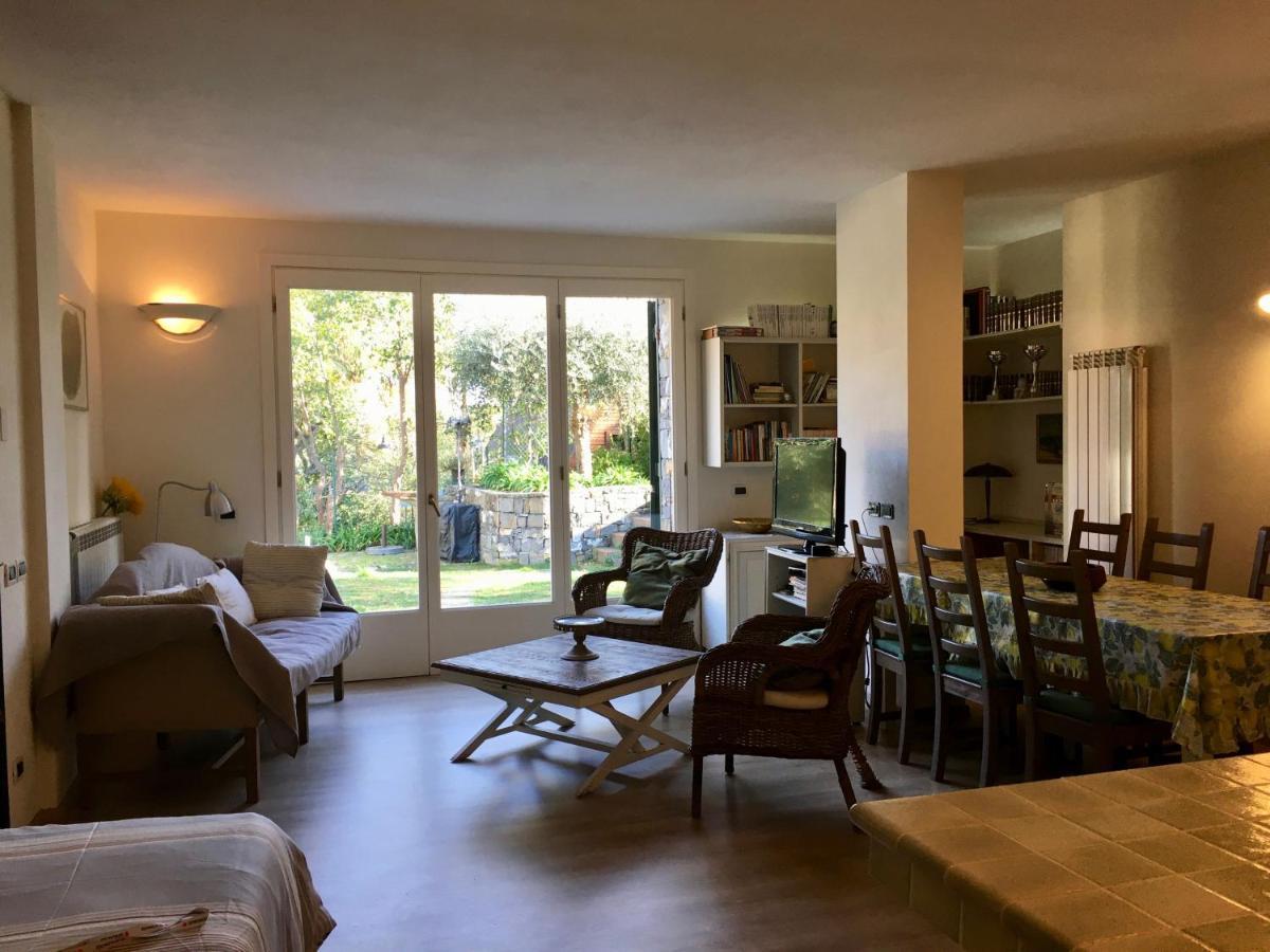 La Casa Di Fedra Βίλα Imperia Εξωτερικό φωτογραφία