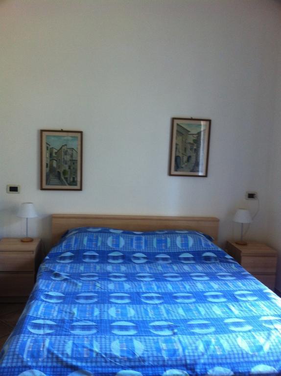 La Casa Di Fedra Βίλα Imperia Δωμάτιο φωτογραφία
