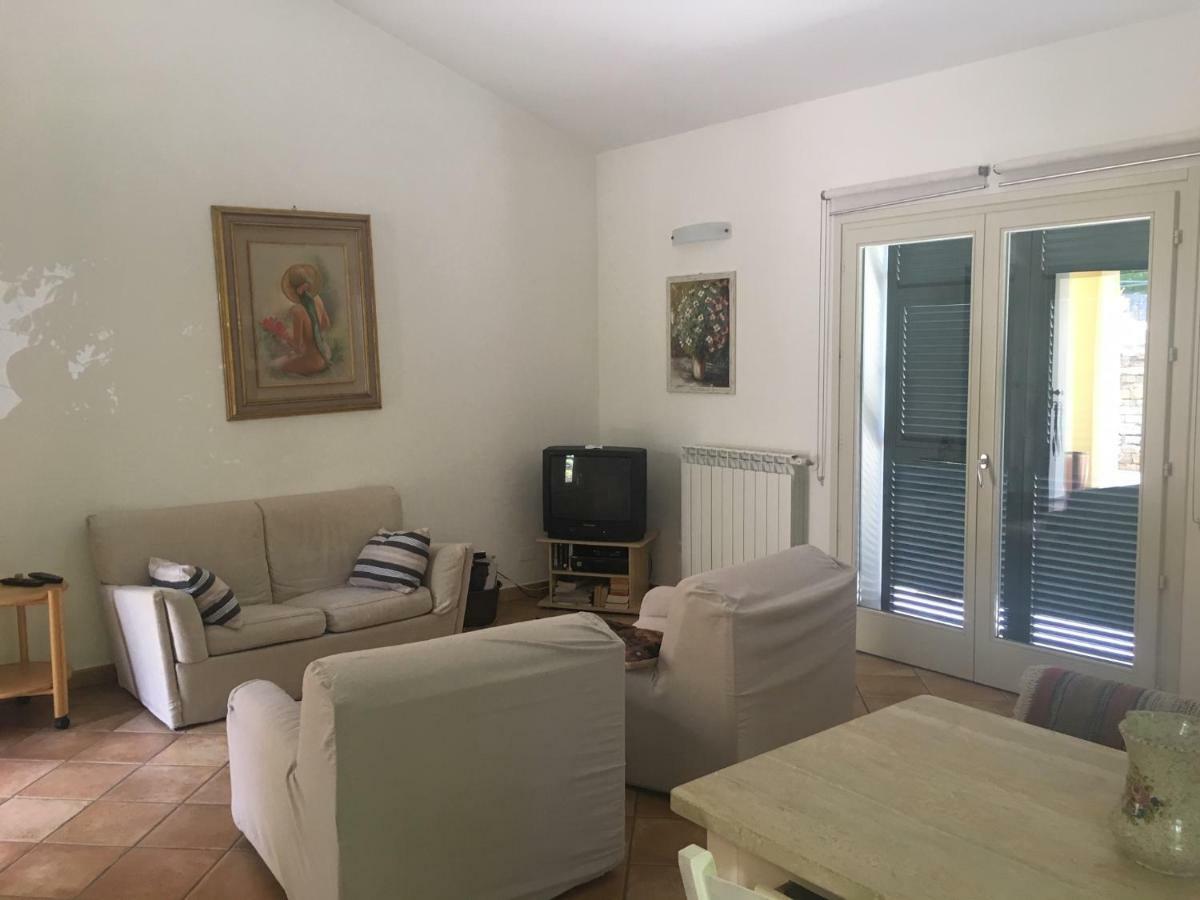 La Casa Di Fedra Βίλα Imperia Εξωτερικό φωτογραφία